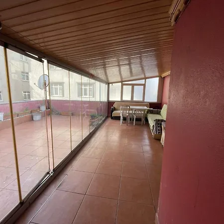 Karahanlar Apart Apartment Trabzon